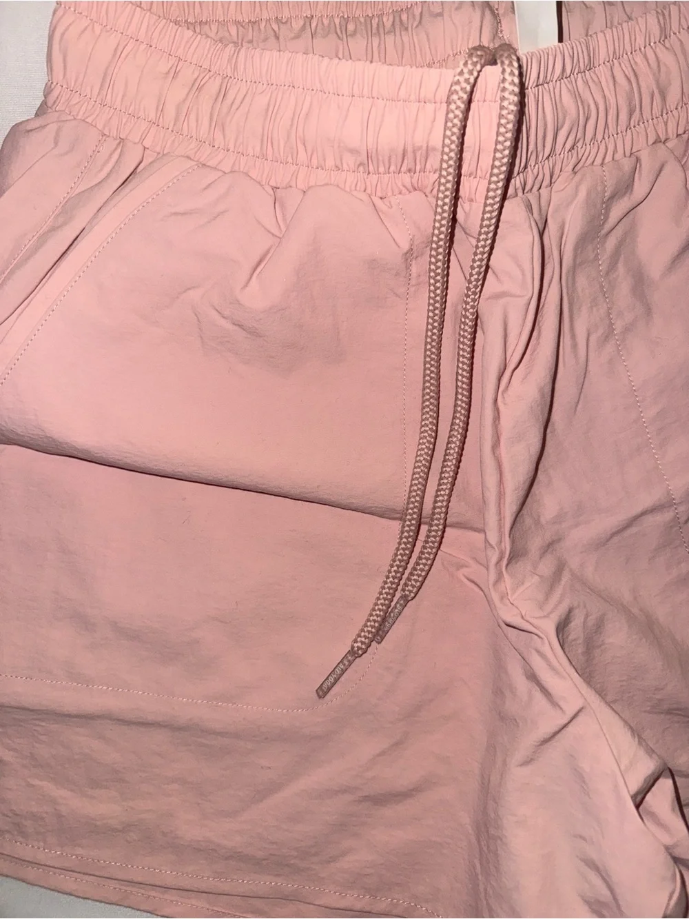ALO Yoga Alumni Short Pink Quartz NWT